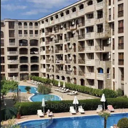 In Complex Anita B2 * Slantchev Briag